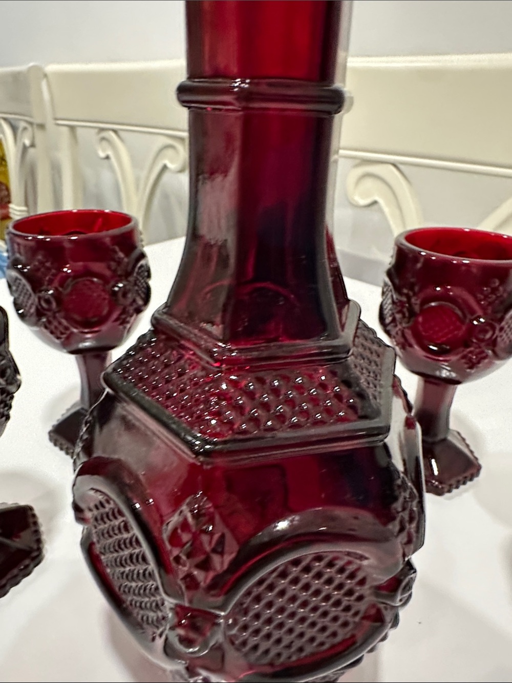 Avon Ruby Red Pressed Glass Decanter and Goblet Set - Picture 13 of 16